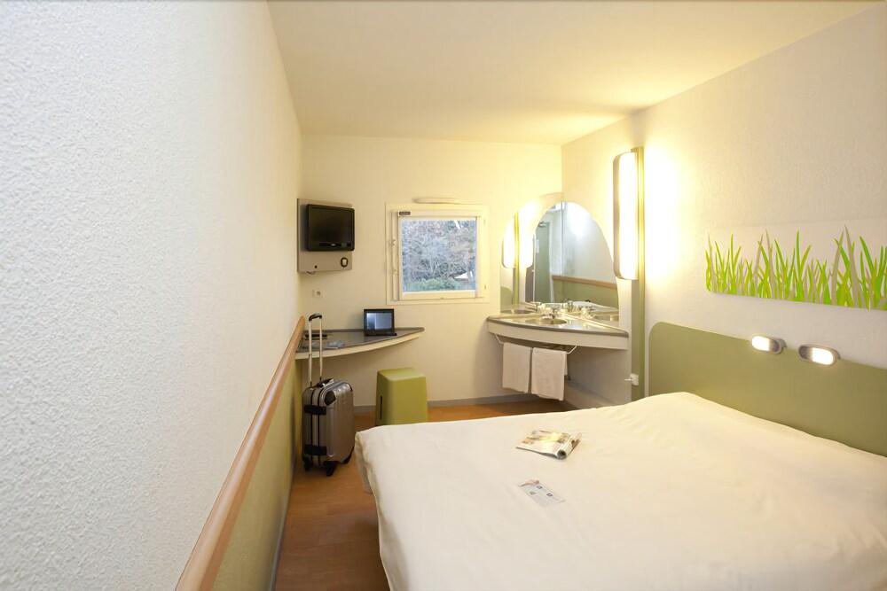 Ibis Budget Carcassonne La Cite Экстерьер фото