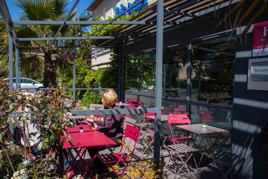 Ibis Budget Carcassonne La Cite Экстерьер фото