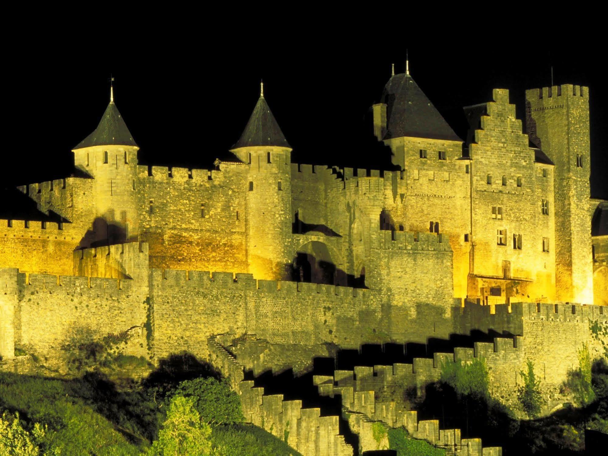 Ibis Budget Carcassonne La Cite Экстерьер фото